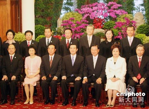 陈云林今日返回北京两岸开启大三通时代